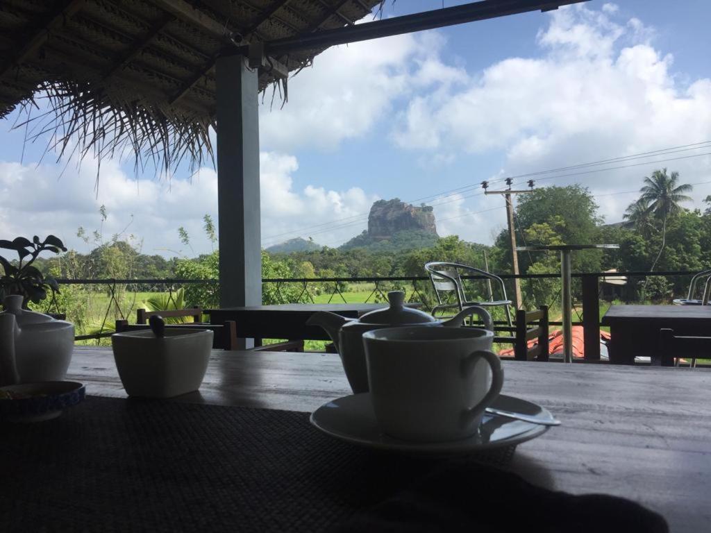 Nelu Resort Sigiriya Eksteriør billede